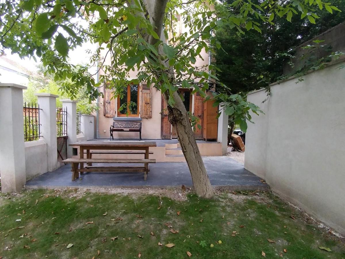 Maison Jardin Et Parking Prive Dans גרנובל מראה חיצוני תמונה